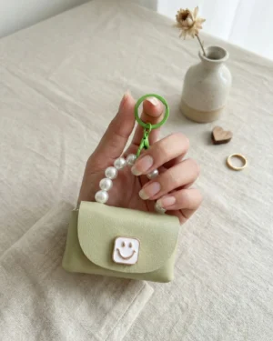 Pistachio Smile Mini Pearl Handle Pouch