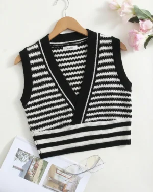 Black & White Zigzag Knit Sweater Vest