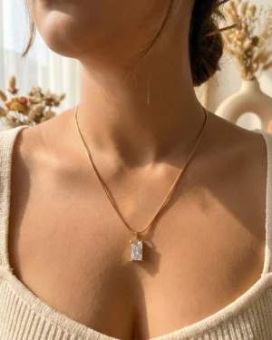 Stella Solitaire Chain