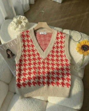Retro Chili Houndstooth Vest