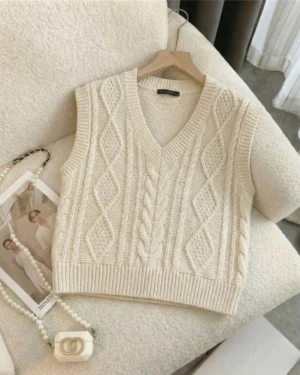 Autumn Vanilla Cable Vest