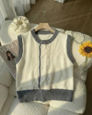 Asymmetrical Contrast Button Vest